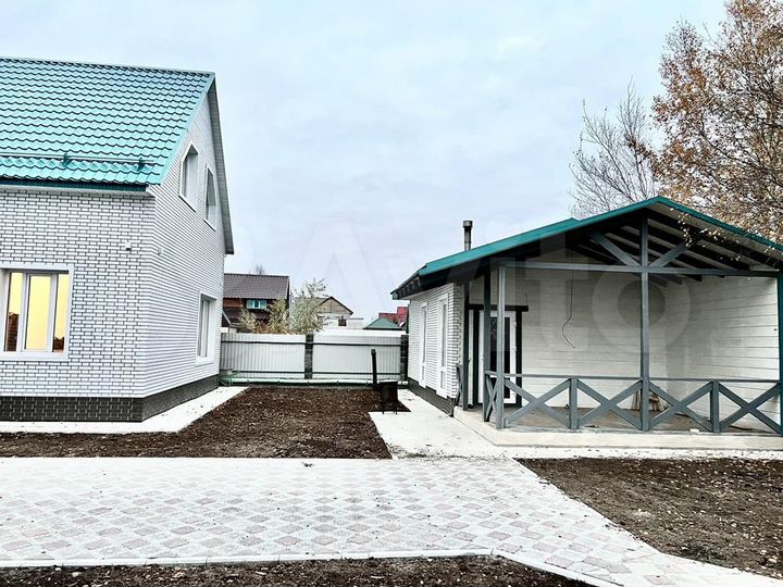 Дом 132 м² на участке 5,5 сот.