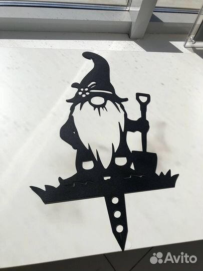 Садовый гном