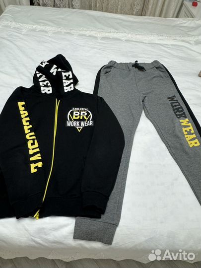 Спортивный костюм