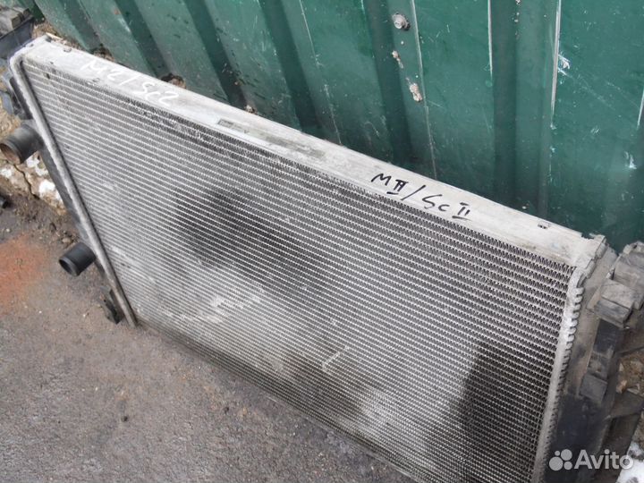 Радиатор охлаждения Рено Меган 2 Сценик 2