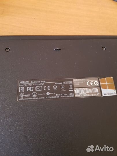Ноутбук asus X554L