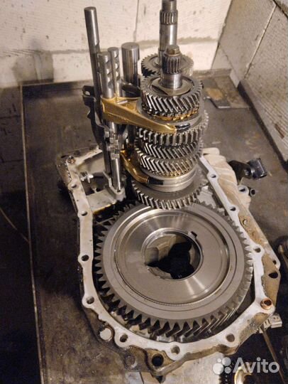 МКПП по запчастям ниссан g15