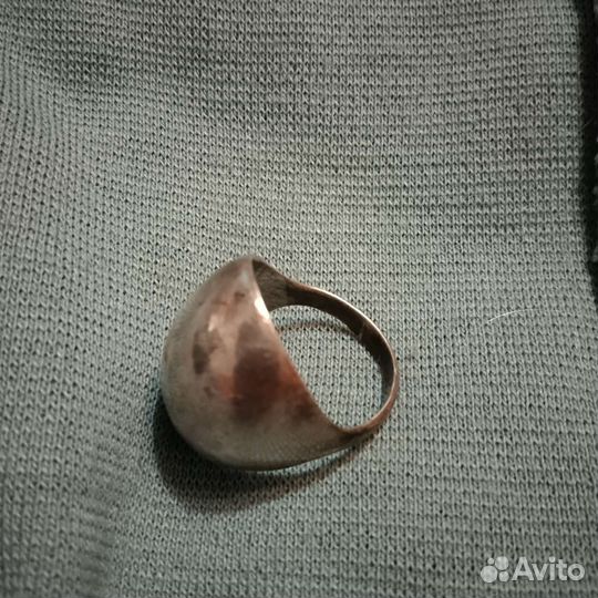 Украшение из натуральных камней и чешского стекла