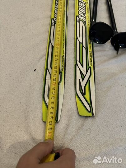 Комплект fisher: лыжи, лыжные ботинки р.35, палки