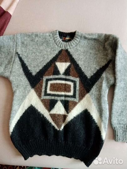 Свитер