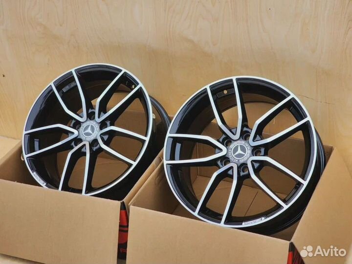 Диски для Mercedes R18 5x112 Черный с полировкой