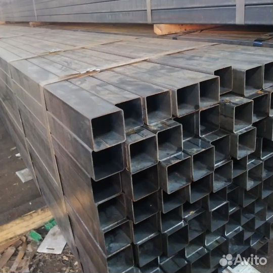 Профильная труба квадратная 100х100