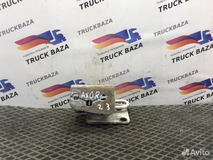 9437230241 Петля двери левая нижняя