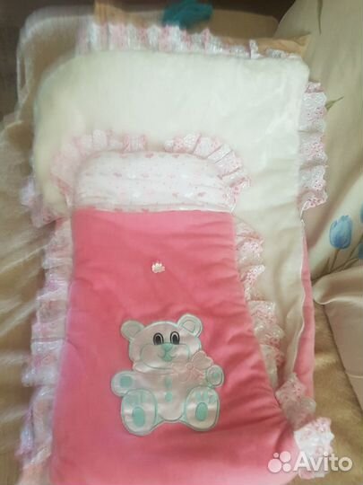 Большой нарядный прогулочный конверт для девочки