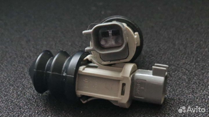 Концевик капота двери