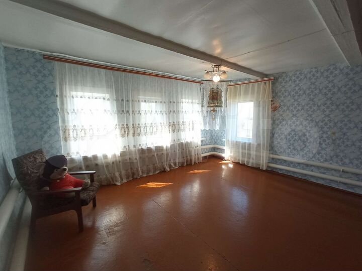 Дом 53 м² на участке 50 сот.