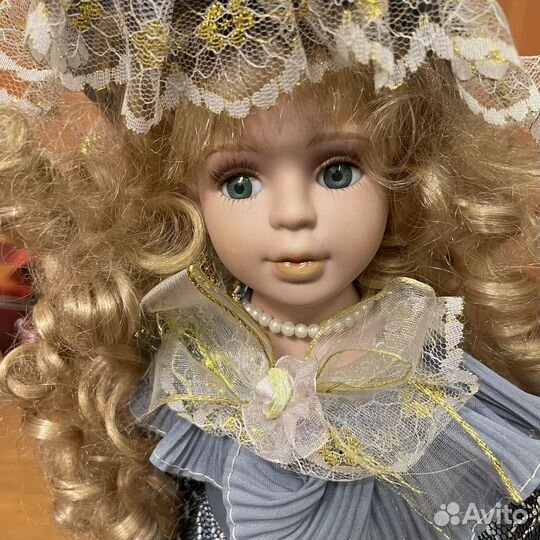 Кукла фарфоровая коллекционная 80х гг