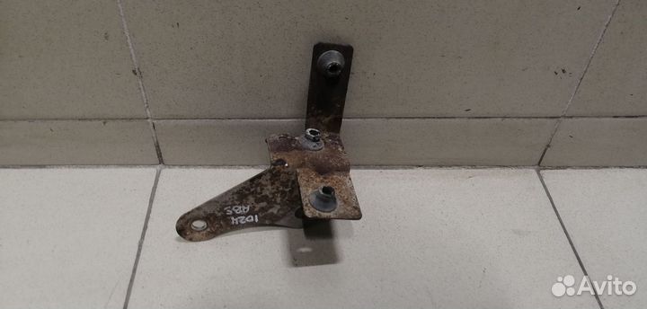 Кронштейн блока ABS (насос) MK Cross 2011