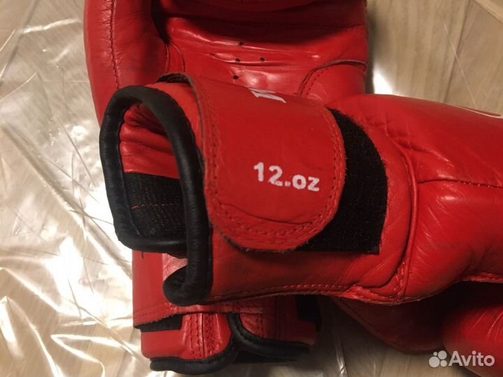 Боксерские перчатки Green Hill 12oz