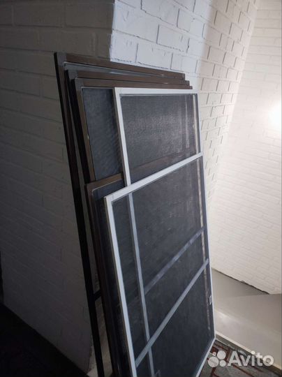 Москитные сетки на окна