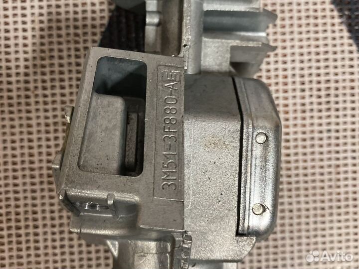 Замок зажигания Ford 3m513f880ae