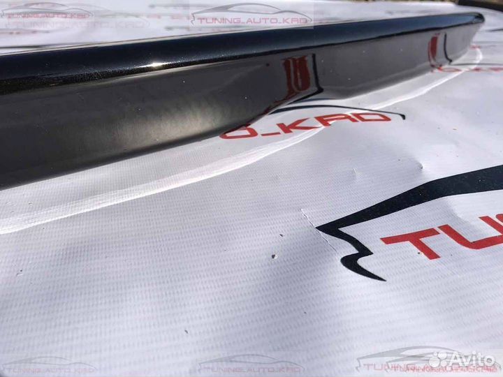 Спойлер на багажник Toyota Camry 40 кузов D6651