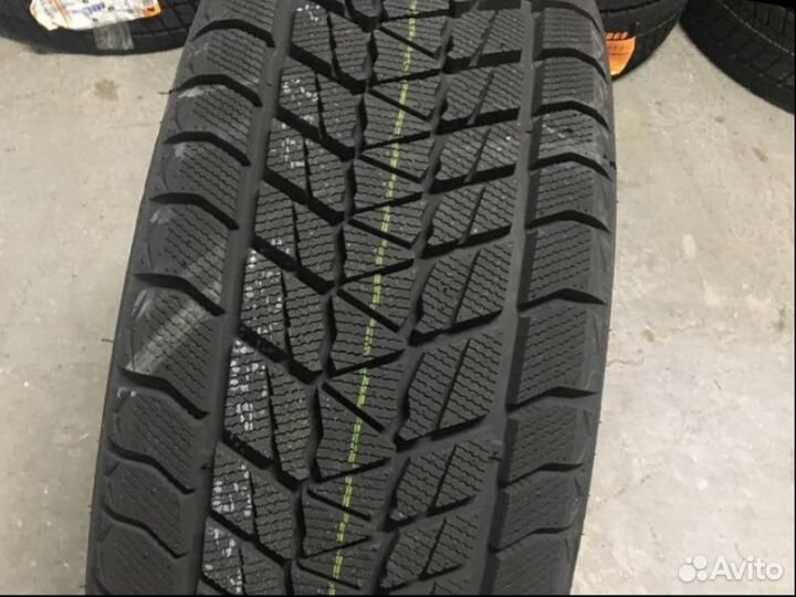 Boto WD69 235/65 R17 104T