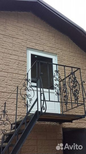 Пластиковые откосы подоконники москитные сетки