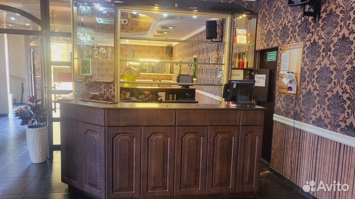 Барная стойка для кофейни или кафе