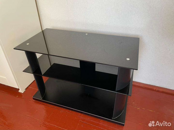 Стеклянная тумба под телевизор, журнальный стол