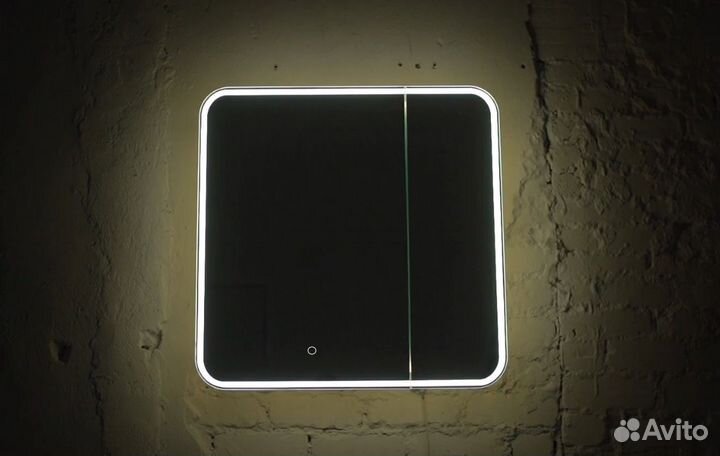 Зеркальный шкаф в ванную Kare