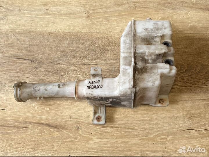 Бачок омывателя Mazda Premacy 1999-2005, артикул 6