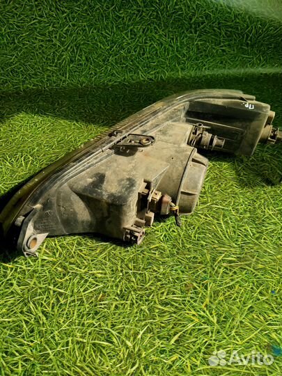 Фара правая для Пежо 306 1998г