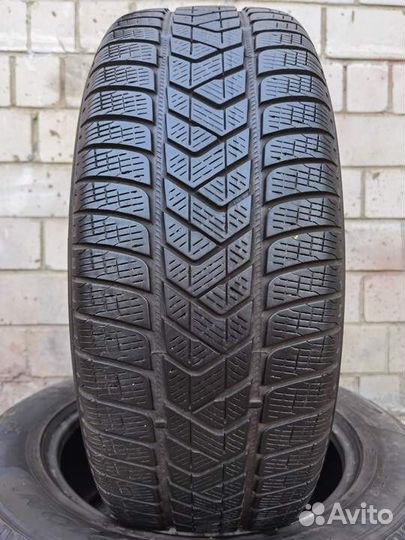 Pirelli Scorpion Winter 235/60 R18 107H
