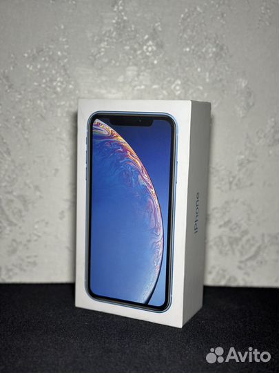 iPhone Xr, 64 ГБ