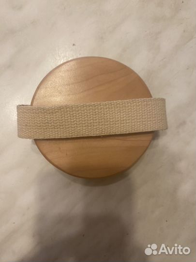 Массажная щетка для тела