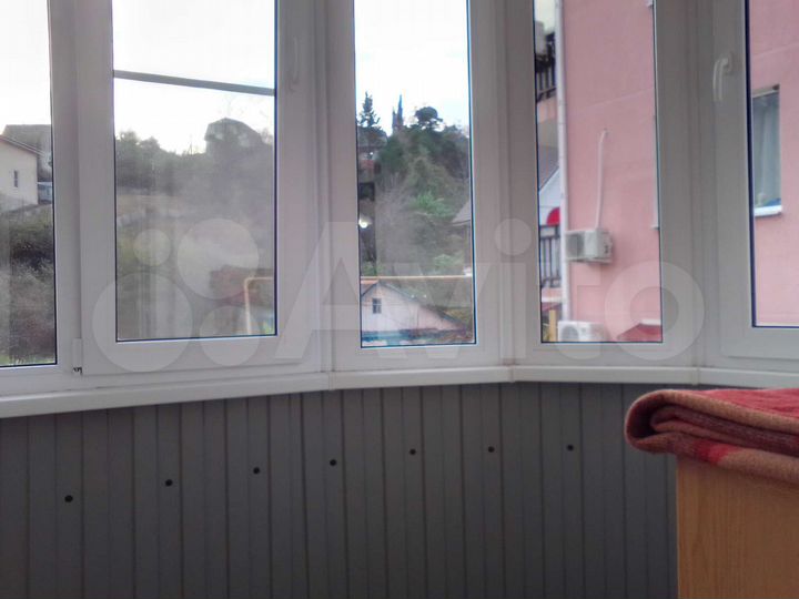 1-к. квартира, 43 м², 2/5 эт.