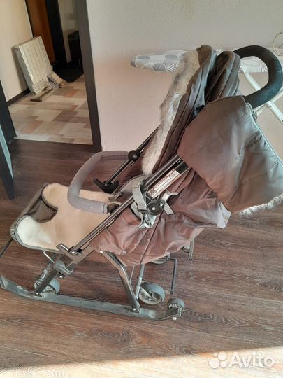 Детские зимние санки на колесах