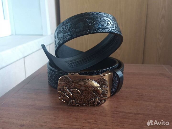 Мужской кожаный ремень