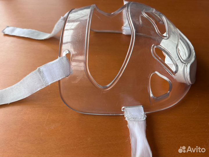 Защитная маска для лица