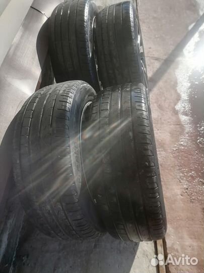 Pirelli Cinturato P7 205/55 R16