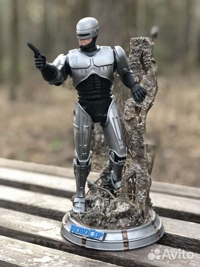 Коллекционная фигурка Робокоп 28см В наличии