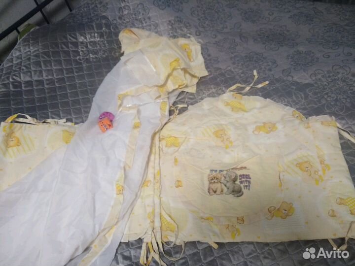 Бортики в кроватку