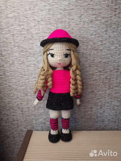 Вязаная кукла