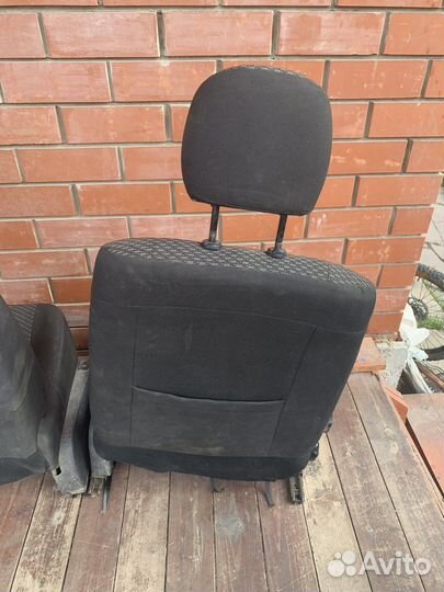 Кресла LADA largus