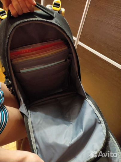 Школьный рюкзак