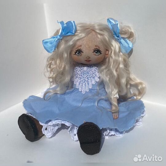 Кукла ручной работы текстильная