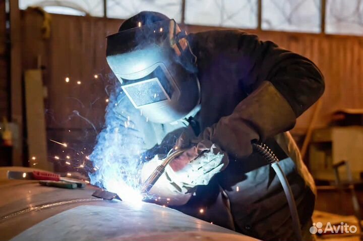 Сварщик контактной сварки и п/а в цех