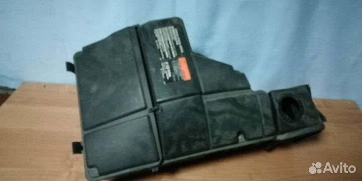 Корпус блока предохранителей Mercedes ML 350 w 163