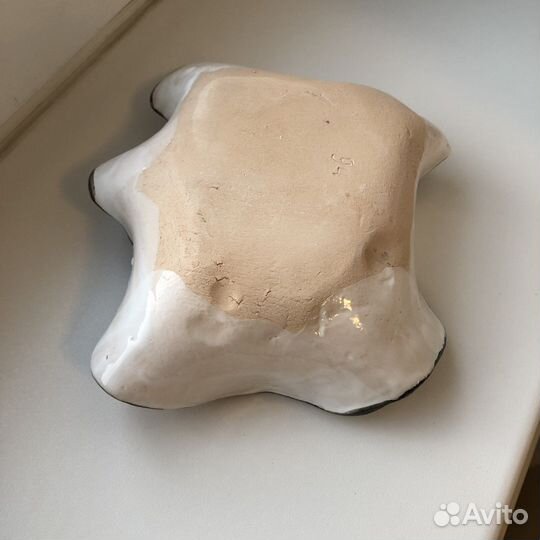 Керамическое блюдо ручной работы