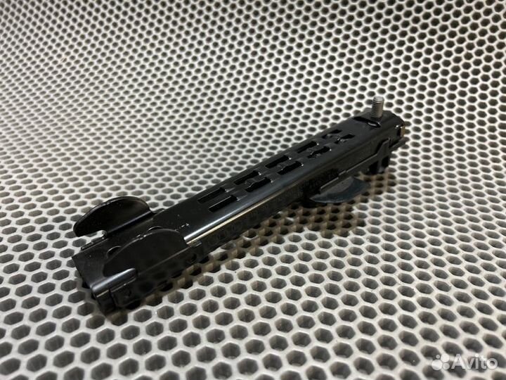 Механизм регулировки ремня безопасности передний