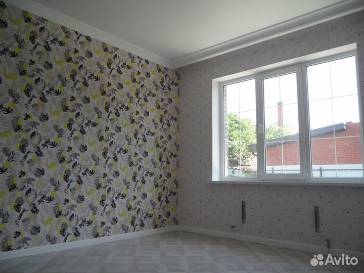 Укладка ламината поклейка обоев ремонт