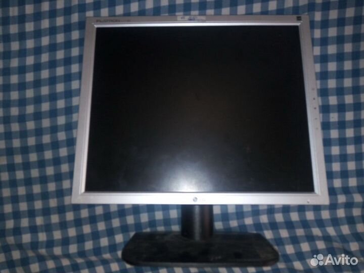 Мониторы не рабочие. Лот