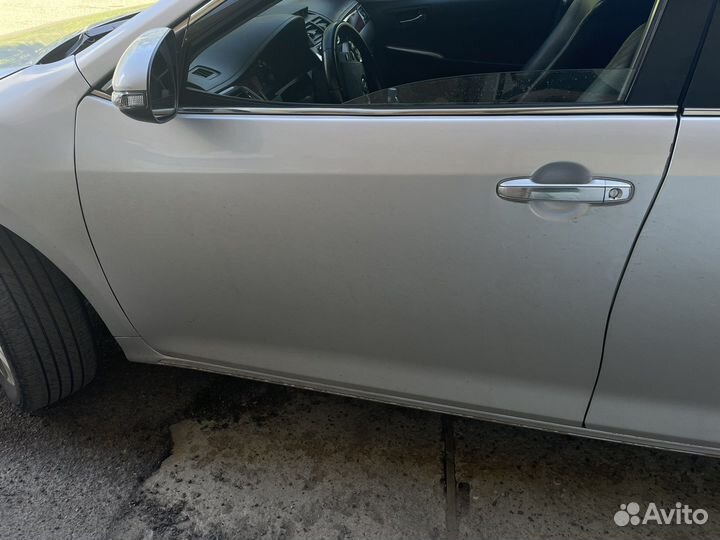 Дверь передняя левая camry 50/55