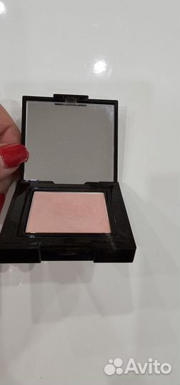 Laura mercier тени. Цвет guava, бу